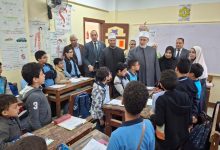 وكيل الأزهر خلال زيارته للإسكندرية